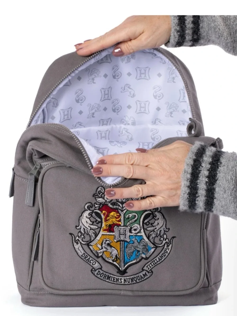 Universal Studio 100% cotton